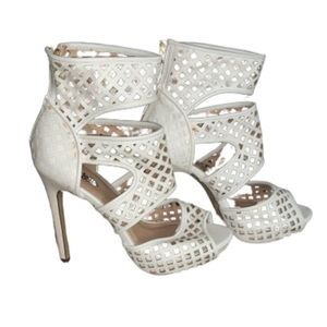 Charlotte Russe 5” off white heels